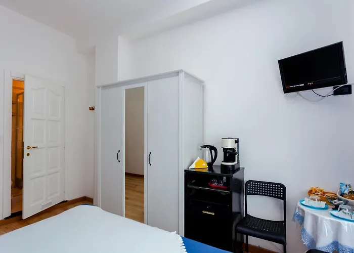 Stella Marina بيت ضيافة 4*