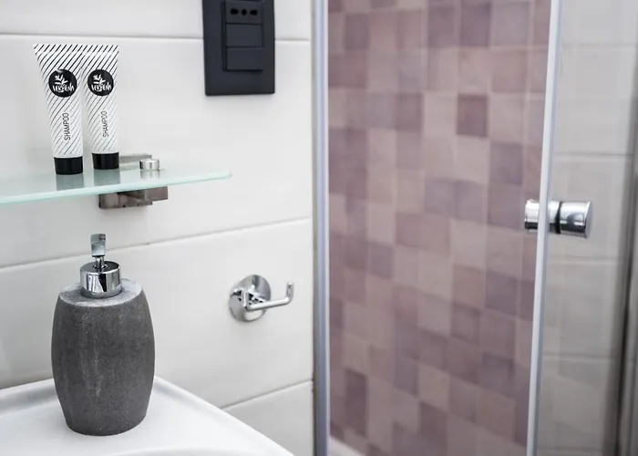 Stella Marina بيت ضيافة 4*